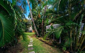 Waimea Bay Garden Bunglaow